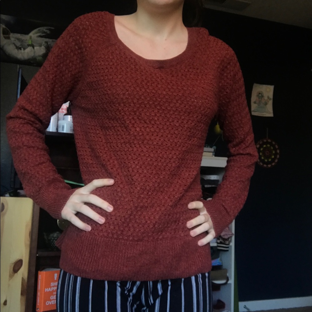 American Eagle Sweater